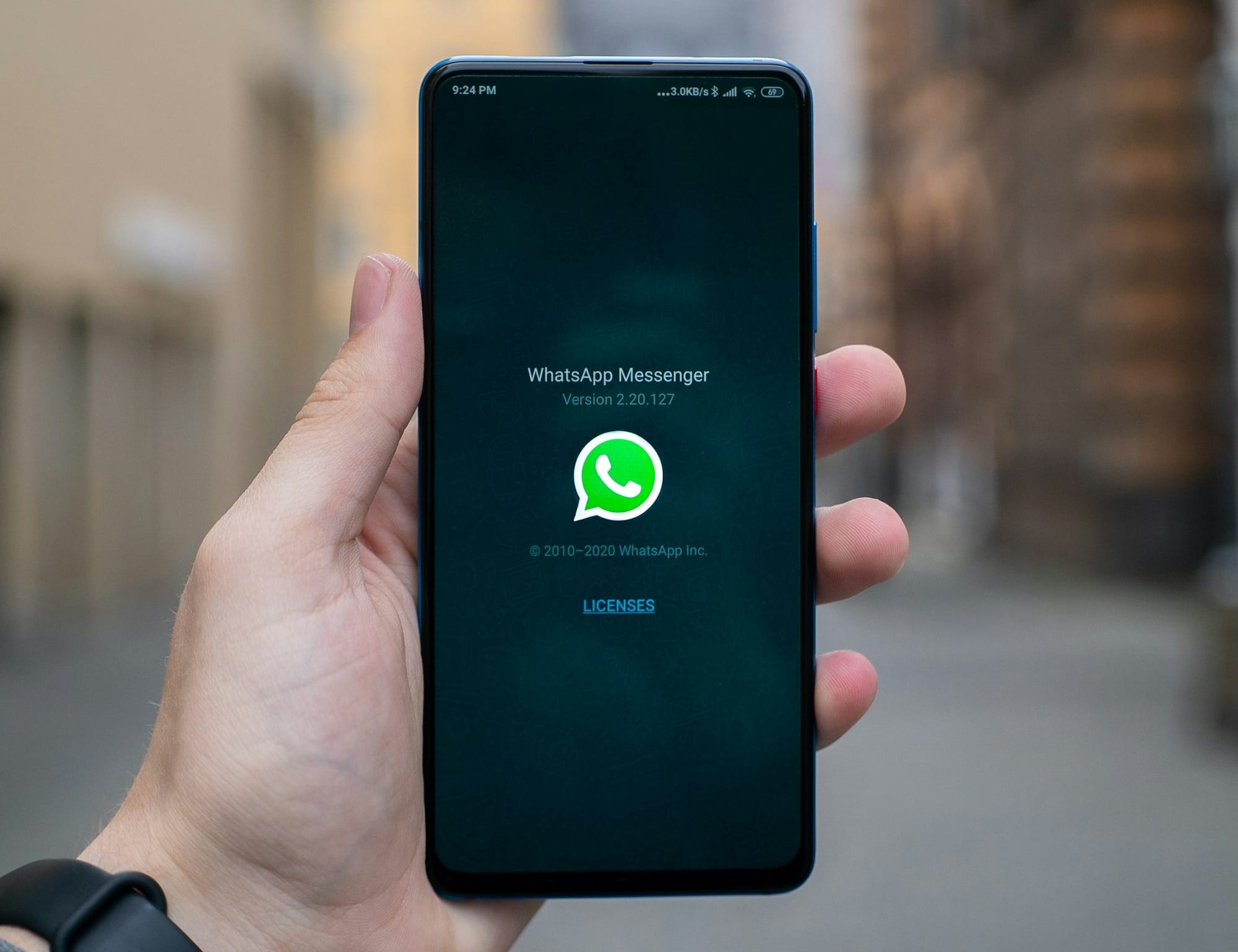 WhatsApp rolls out Voice Message Transcripts — here's how to use it