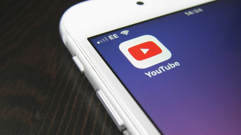 YouTube tests new voice reply feature post image